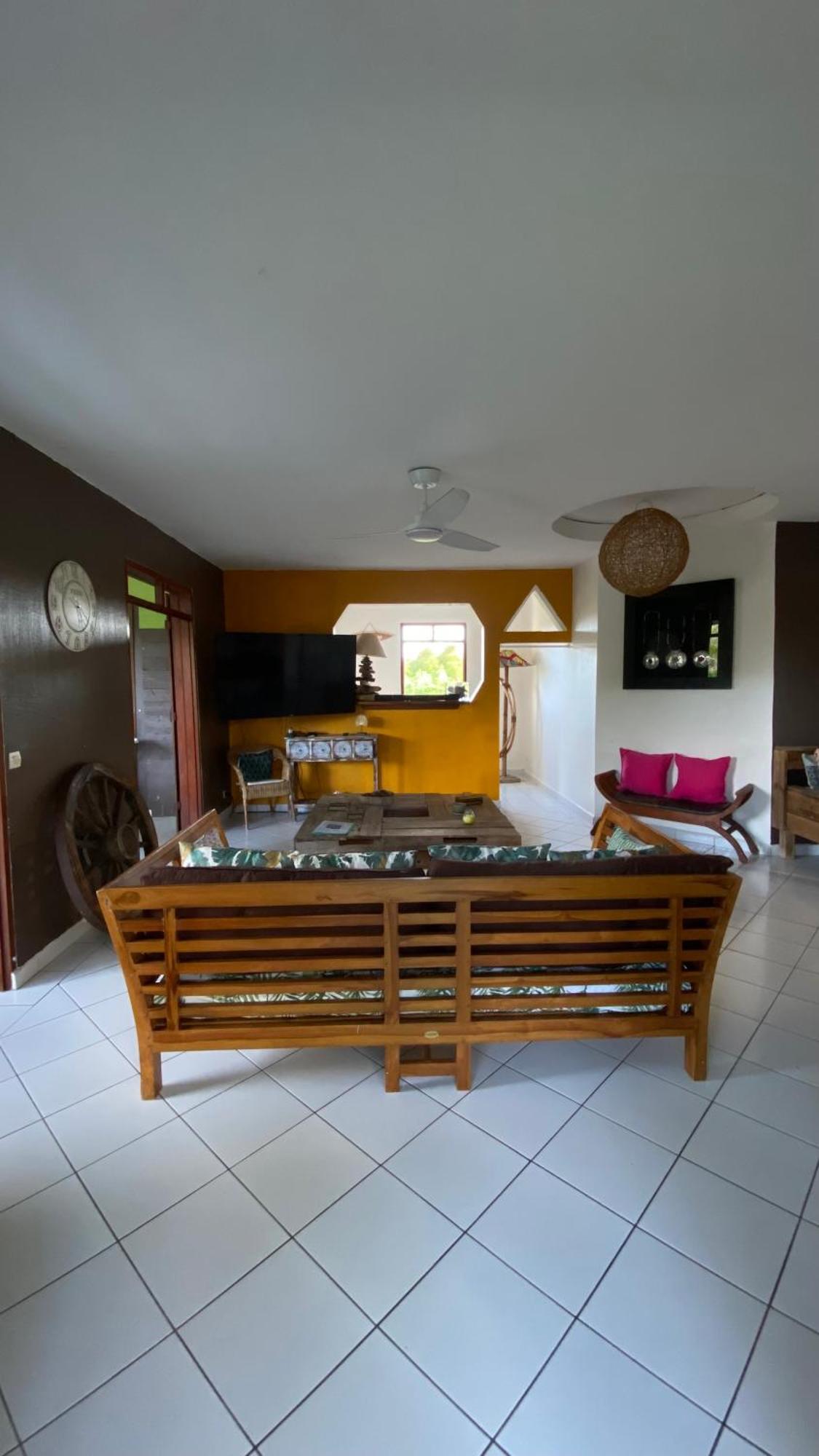 La Villa Rainbow & Ses 2 Kabanes แซนต์-อาน ภายนอก รูปภาพ